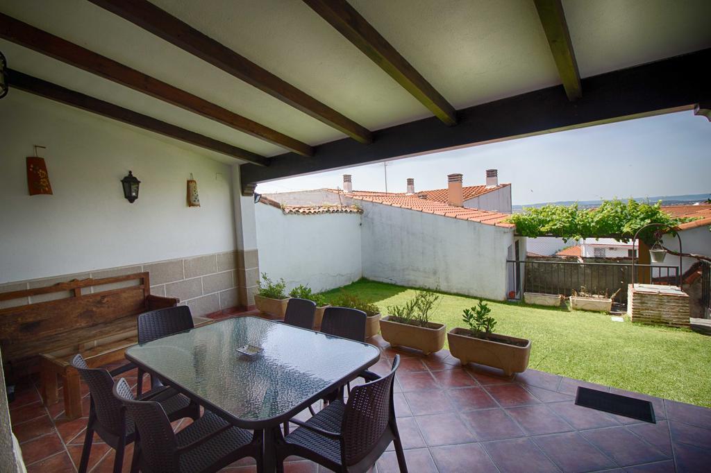 Casa Rural Tia Tomasa Malpartida De Plasencia Ngoại thất bức ảnh